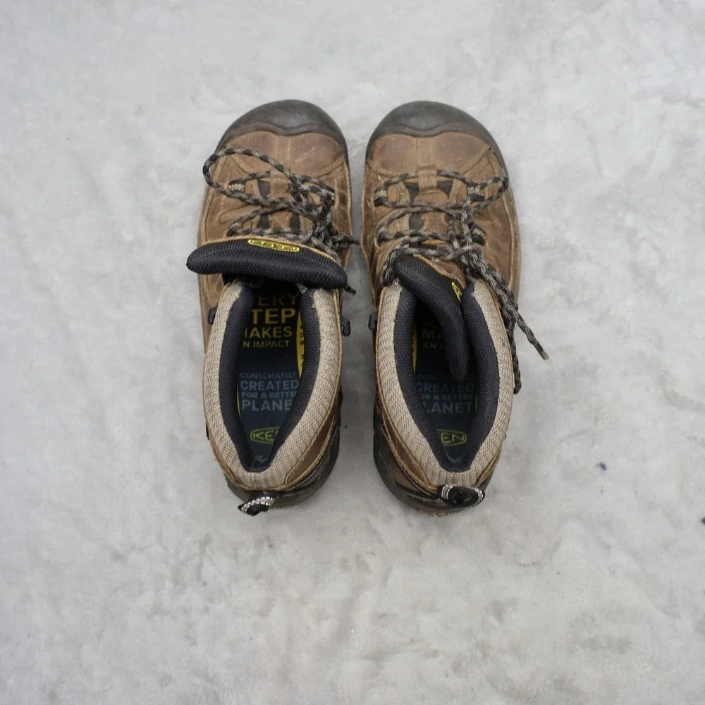 Keen Men 9 Hiking Boots‎ Brown Leather Targhee II Mid Trail Rugged Waterproof